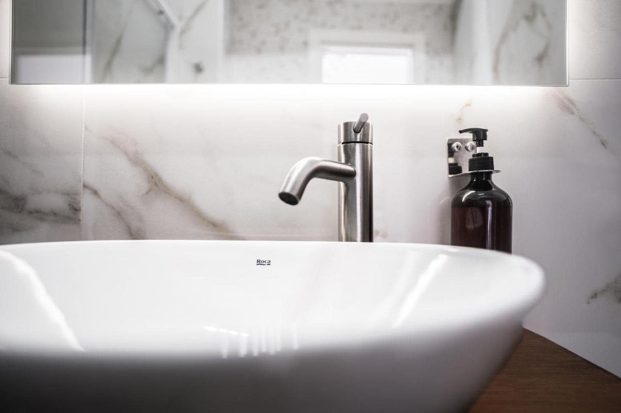 La Bella Vita Luxury Apartament And Travel Solution Napoli Eksteriør billede