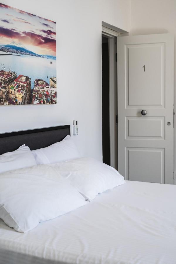 La Bella Vita Luxury Apartament And Travel Solution Napoli Eksteriør billede