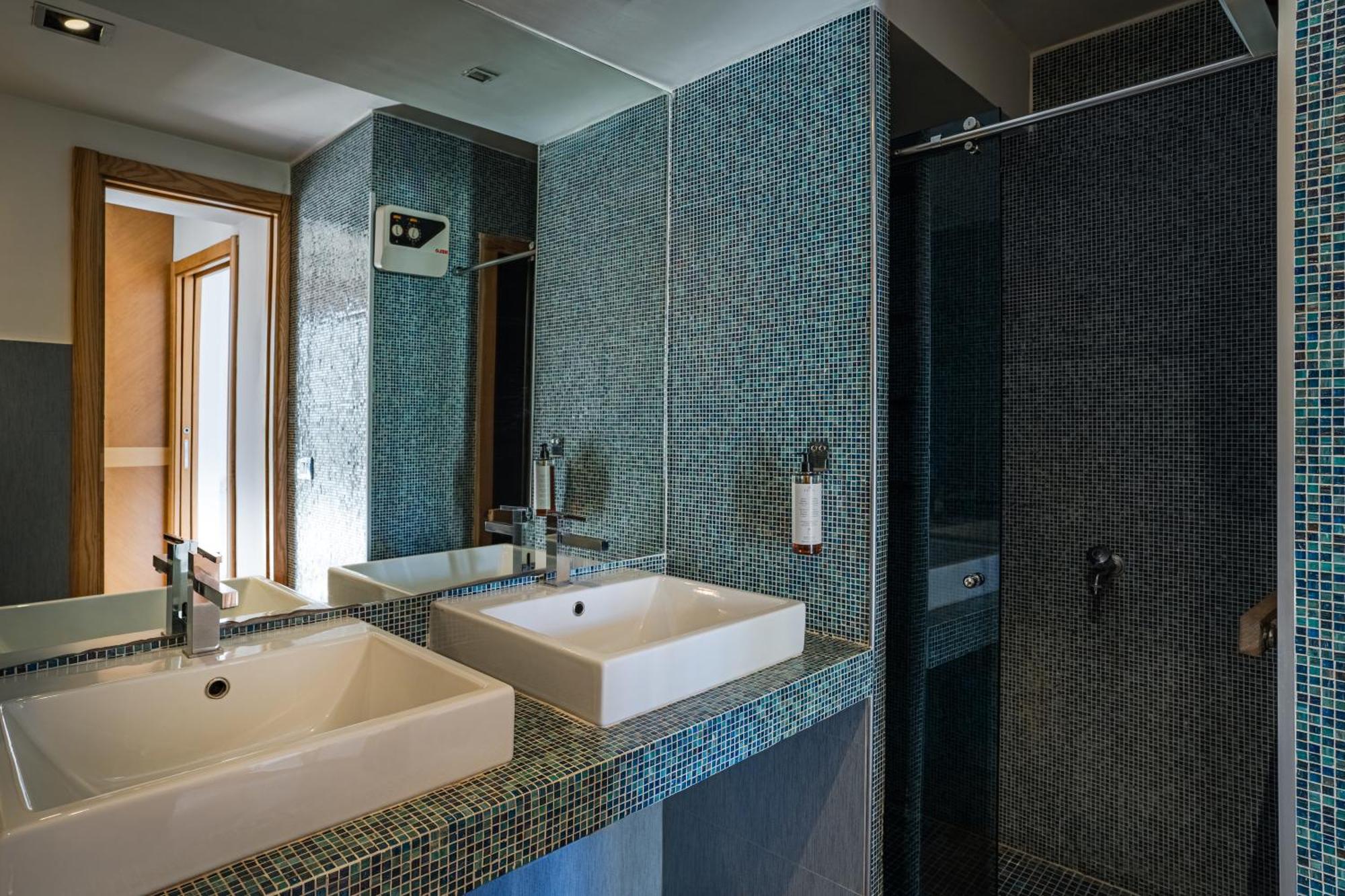 La Bella Vita Luxury Apartament And Travel Solution Napoli Eksteriør billede