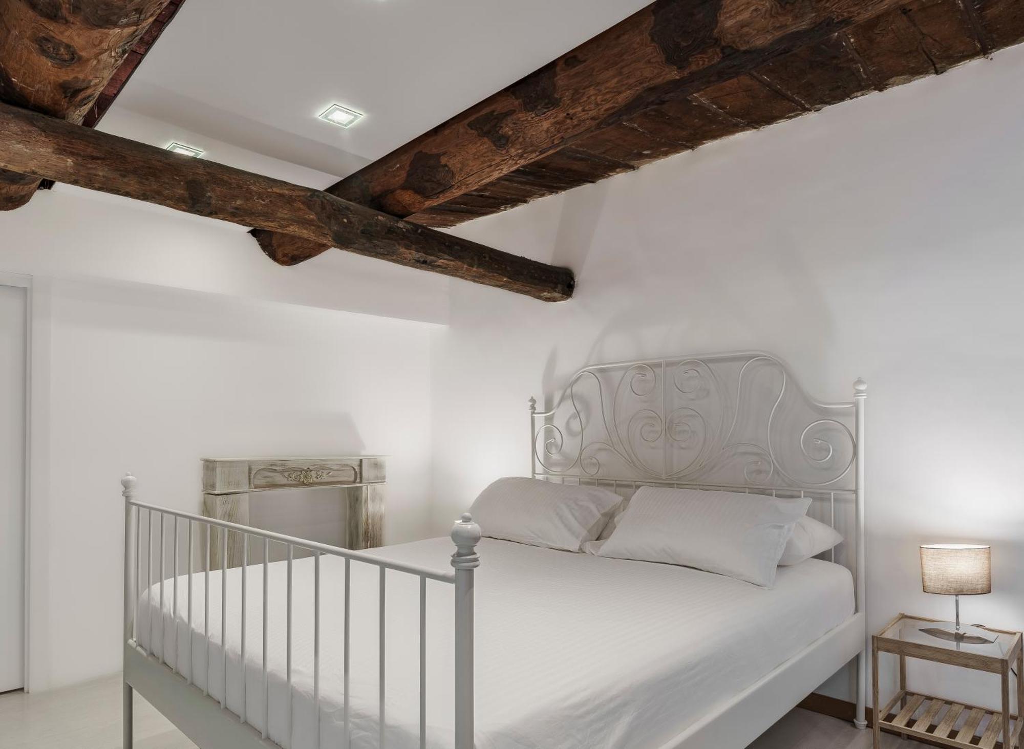 La Bella Vita Luxury Apartament And Travel Solution Napoli Eksteriør billede
